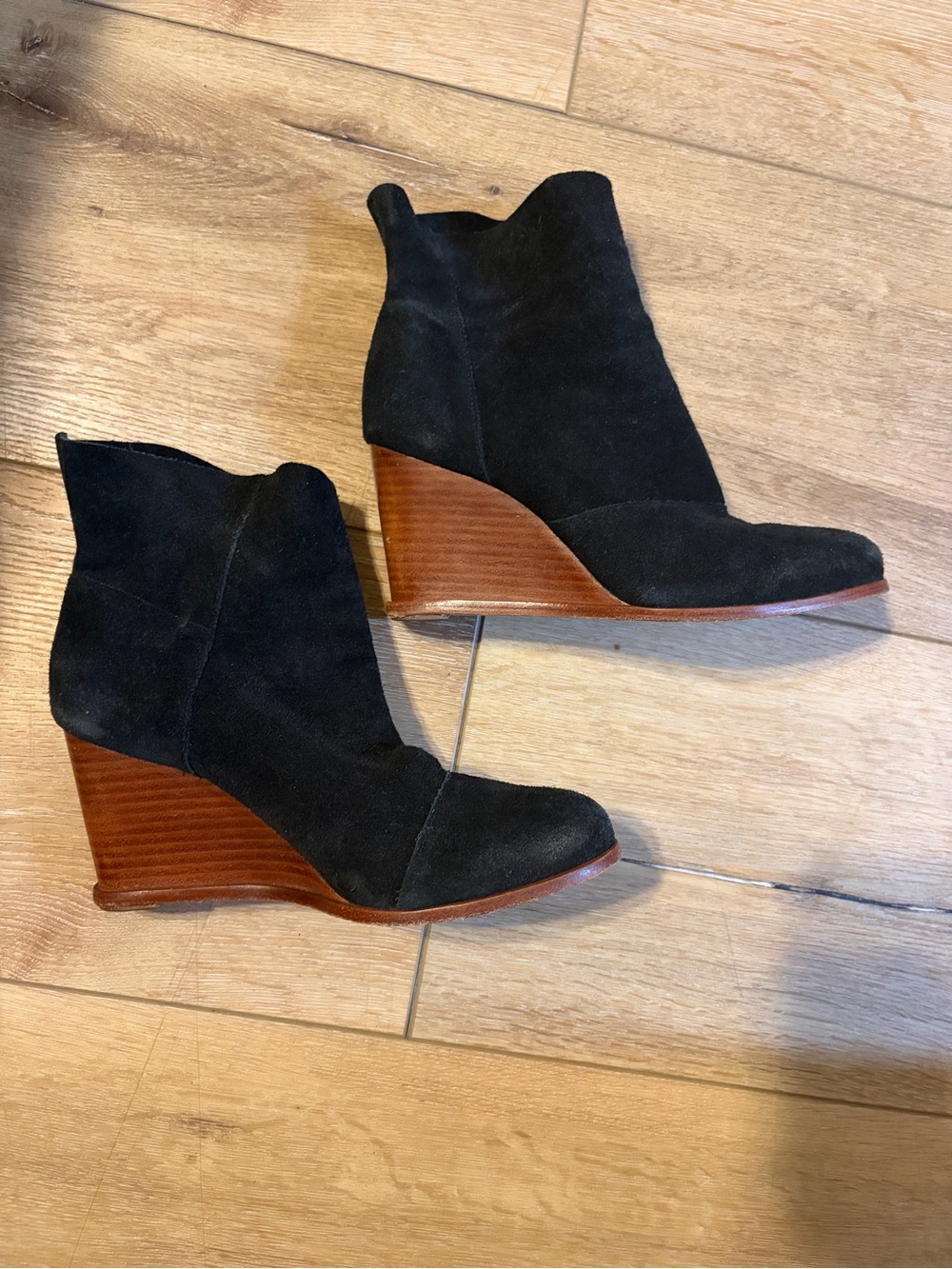 Matt Bernson Floppy Suede Short Boots